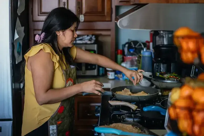 ruano cooking Yessenia ruano cooking lunch