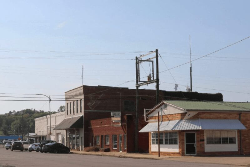 immigrant death ok 1 Downtown heavener, oklahoma