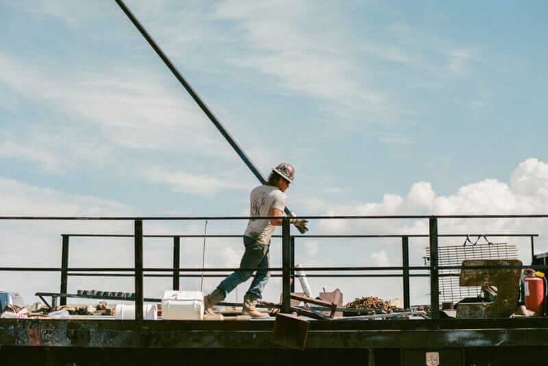 uranium mining5 Man working at a uranium well