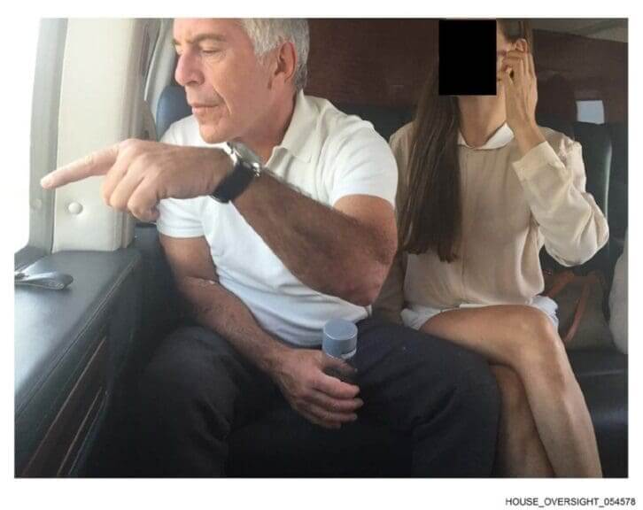 epstein girl plane New epstein photos epstein with a woman/girl