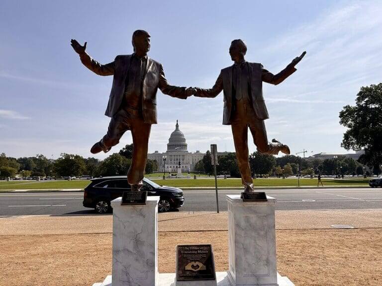 Annie farmer trump epstein friendship statues in dc