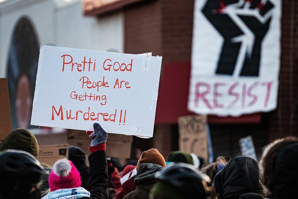 Protest held after the alex pretti killing minnesota sues trump