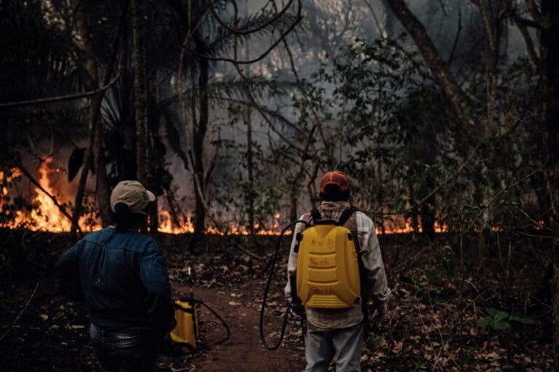 fires at night Wildfire in bolivia