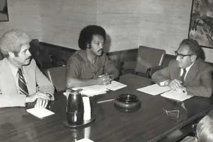 Black and white photo of reverend jesse jackson