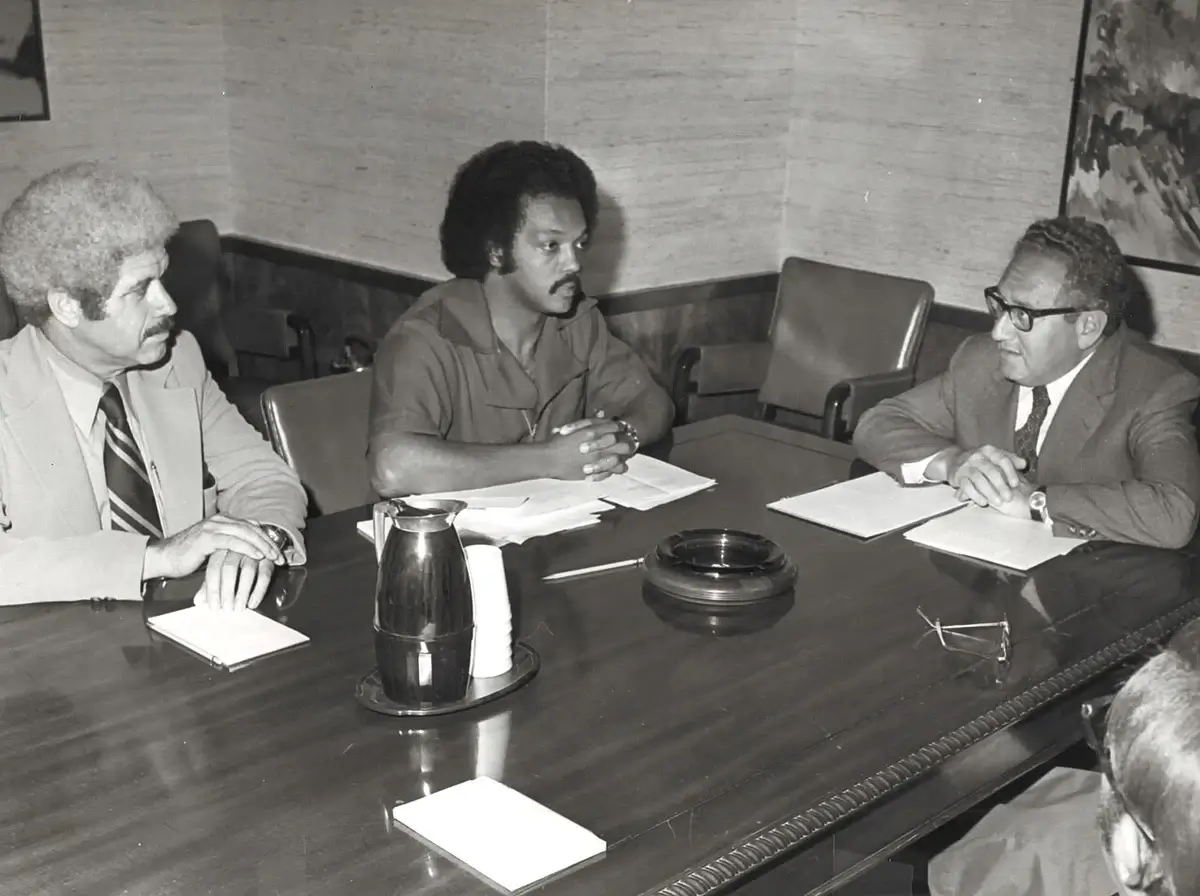 bw rev jesse jackson Black and white photo of reverend jesse jackson