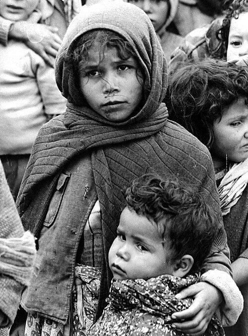 Refugees from algeria