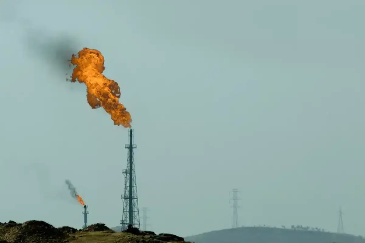 Fossil fuels stuck at the strait of hormuz