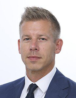 peter magyar Péter magyar, irbán’s opponent in the election putin advised irban to fake assassination attempt in.