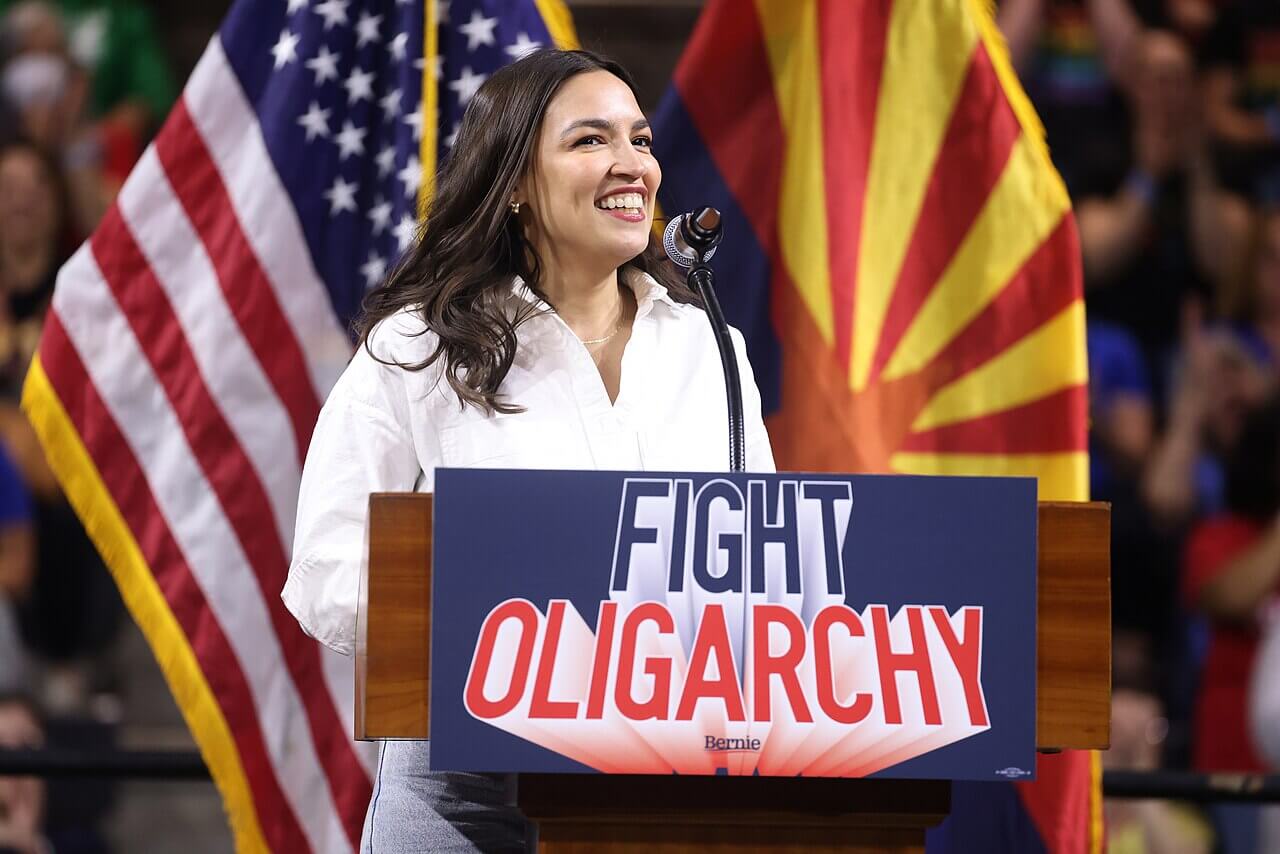 Aoc speaks in arizona on her and sanders’ oligarchy tour