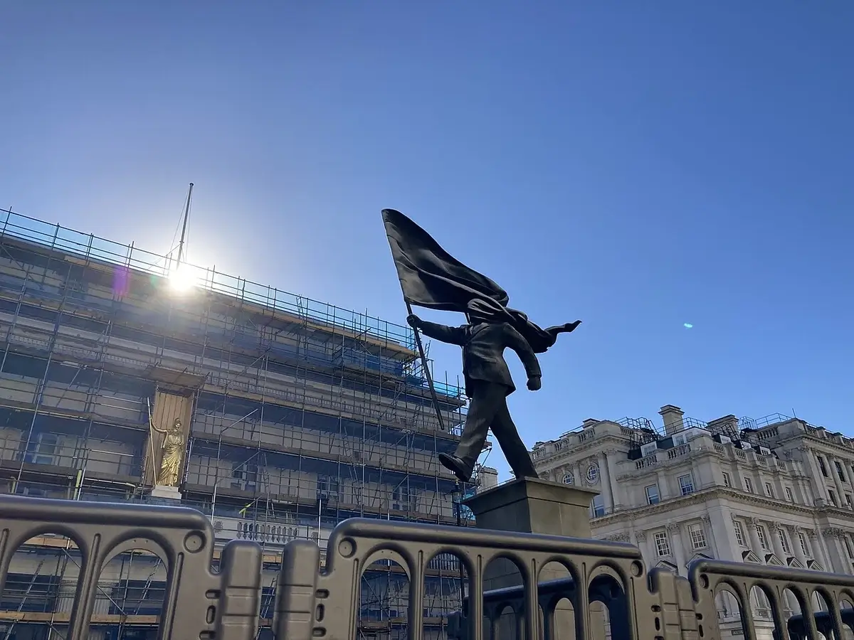 London statue by banksy