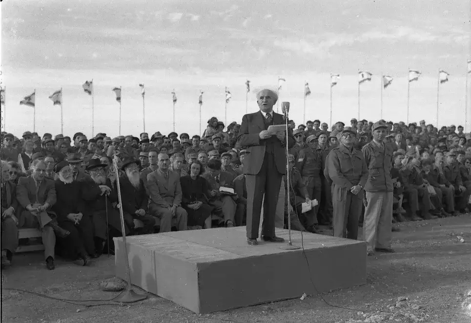 ben gurion 1948 David ben-gurion speaking at the ceremony commemorating those killed in the convoys and the opening of the heroism road, 7 december 1948. Zionism
