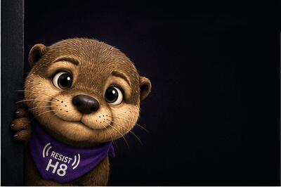 Pax the otter with a neutral expression